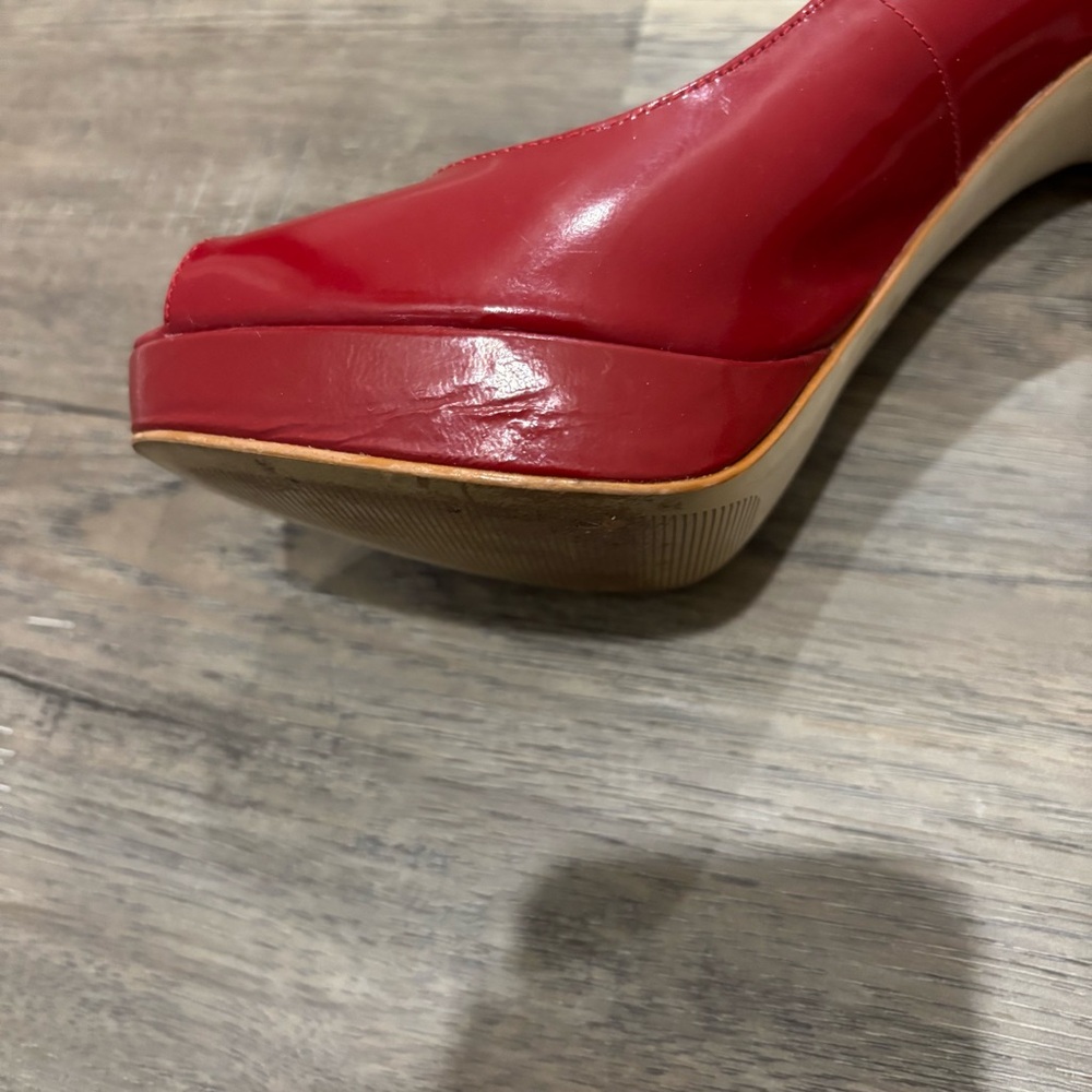 MICHAEL Michael Kors Red Patent Platform Peep Toe Heels - Picture 5 of 8